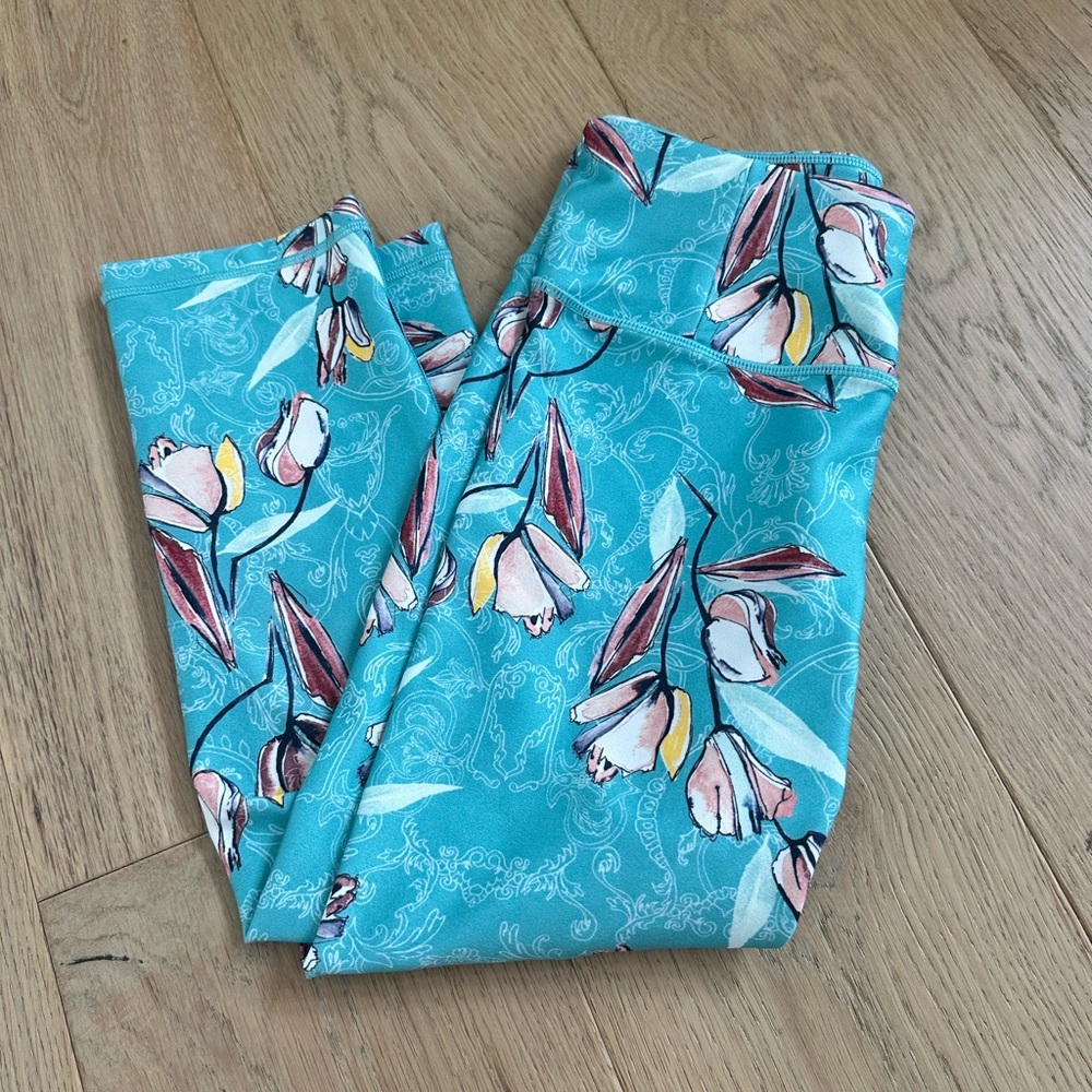 Calia Pattern Capris Leggings